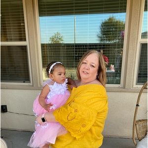 Meet your Posher, Tara